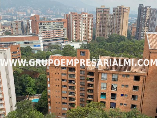 Apartaestudio en  Arriendo en El Poblado, Medellín - Miniatura 16