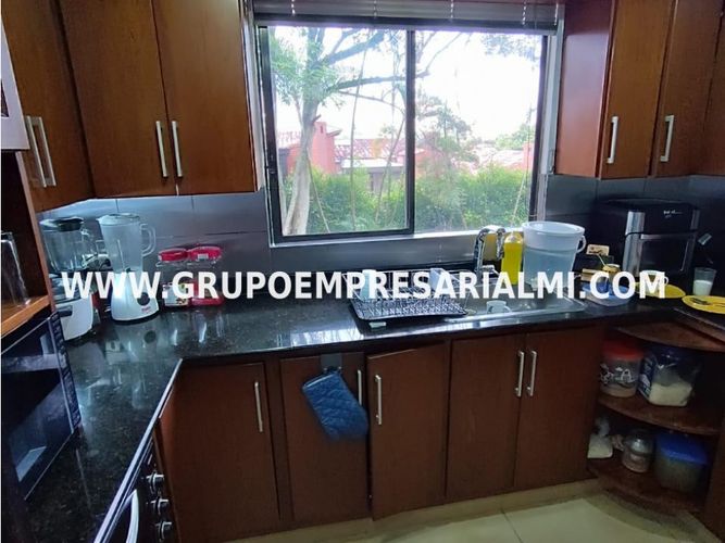 Apartaestudio en  Venta en Loma de las brujas, Envigado - Miniatura 3