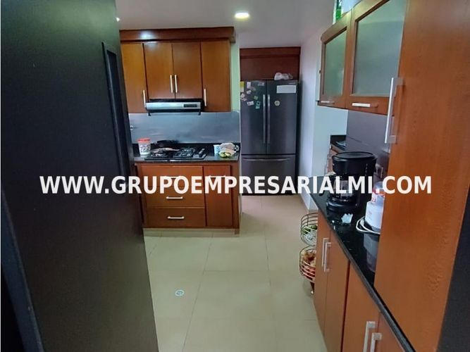 Apartaestudio en  Venta en Loma de las brujas, Envigado - Miniatura 4