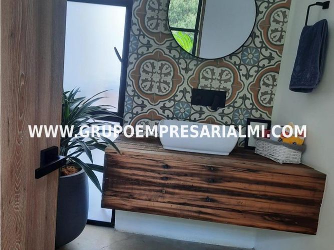 Apartaestudio en  Arriendo en Santa Elena, Medellín - Miniatura 10