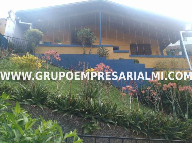 Apartaestudio en  Venta en Centro, Girardota - Miniatura 3