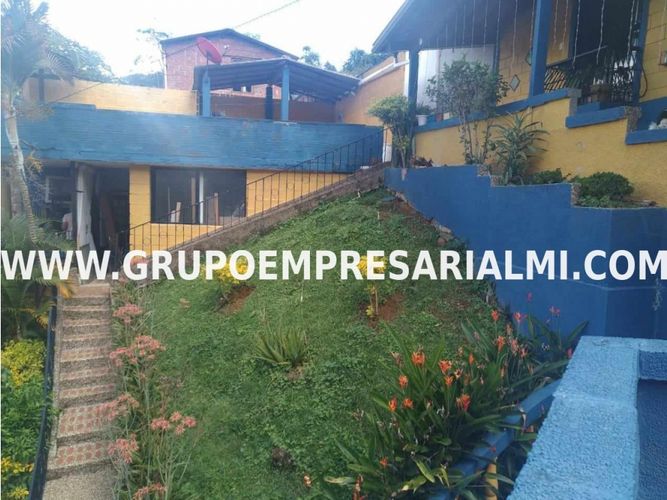 Apartaestudio en  Venta en Centro, Girardota - Miniatura 5