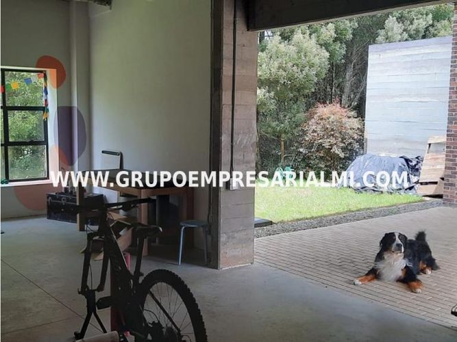 Apartaestudio en  Arriendo en Santa Elena, Medellín - Miniatura 20