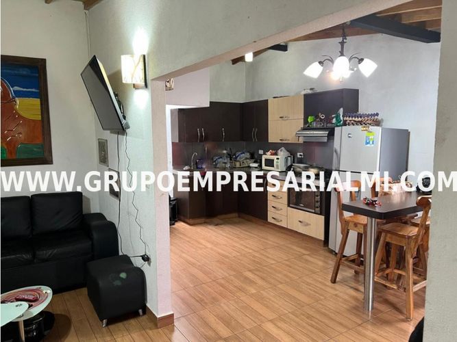 Apartaestudio en  Venta en La candelaria, Medellín - Miniatura 2