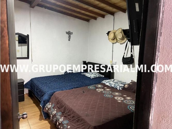 Apartaestudio en  Venta en La candelaria, Medellín - Miniatura 8