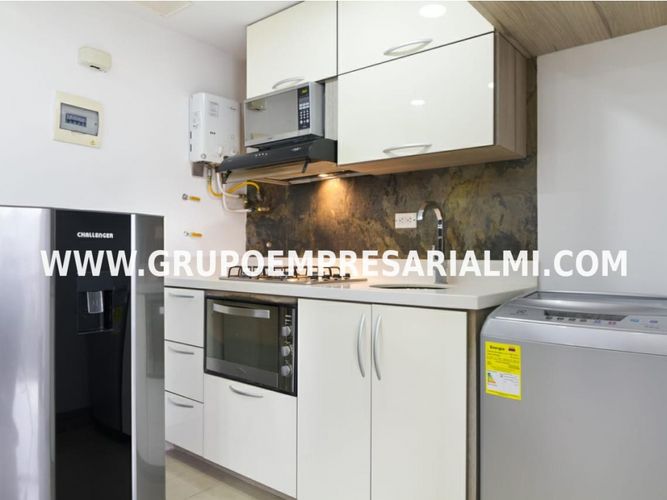 Apartaestudio en  Venta en El Poblado, Medellín - Miniatura 4