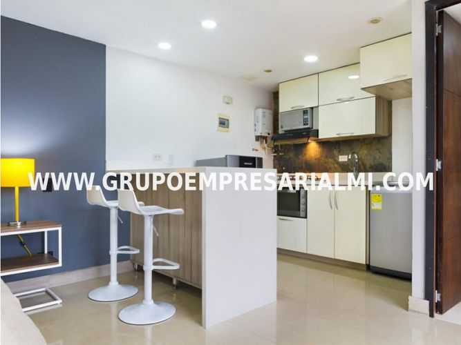 Apartaestudio en  Venta en El Poblado, Medellín - Miniatura 6