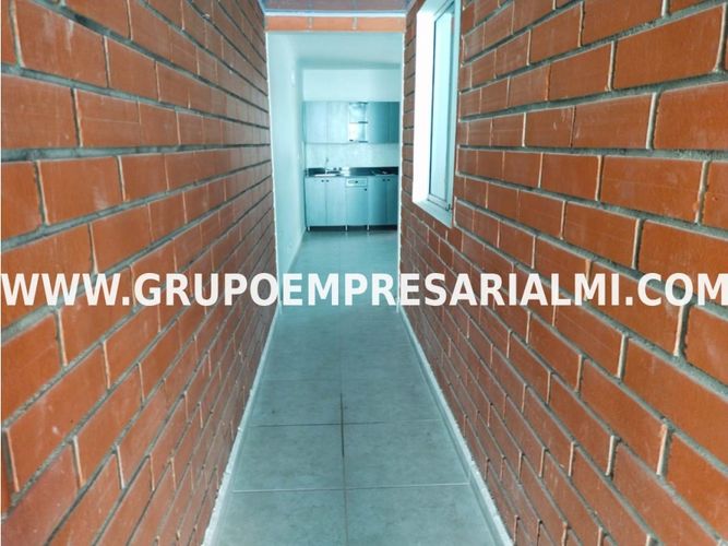 Apartaestudio en  Arriendo en Boston, Medellín - Miniatura 6
