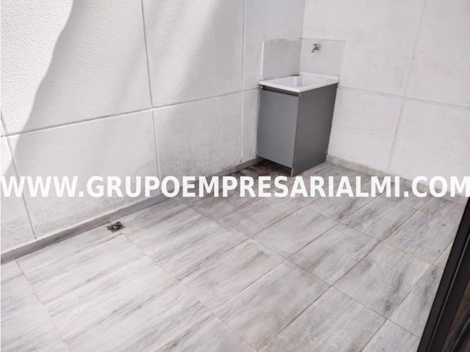 Apartaestudio en  Arriendo en Boston, Medellín - Miniatura 8
