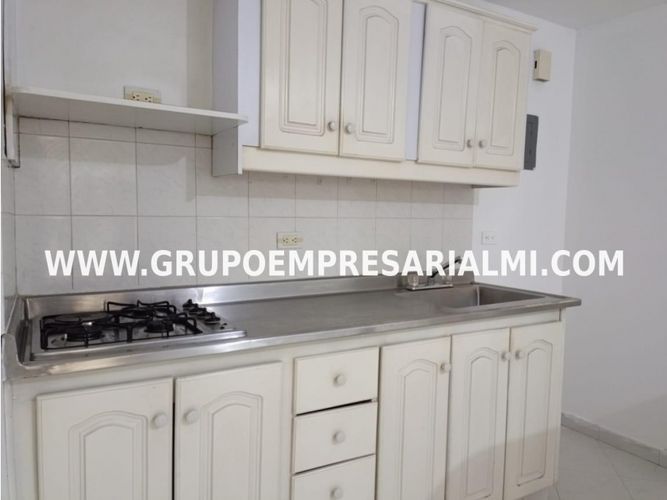 Apartaestudio en  Arriendo en Belén, Medellín - Miniatura 3