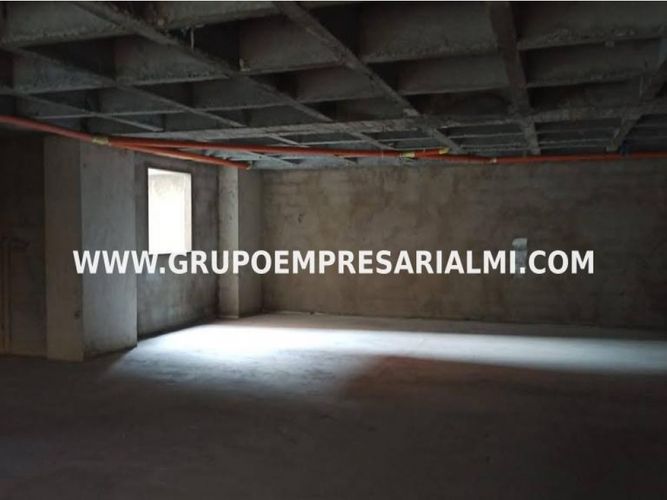 Edificio en  Arriendo en Laureles, Medellín - Miniatura 2