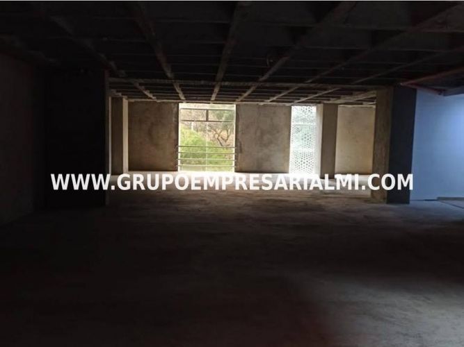 Edificio en  Arriendo en Laureles, Medellín - Miniatura 3