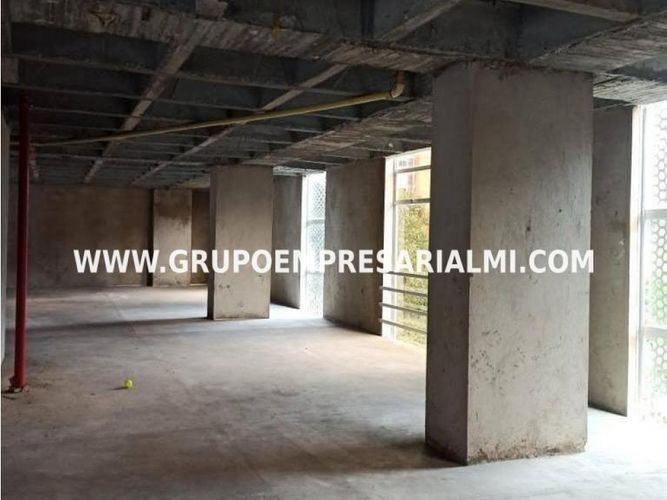 Edificio en  Arriendo en Laureles, Medellín - Miniatura 4