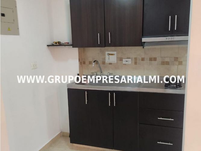 Apartaestudio en  Venta en San javier, Medellín - Miniatura 3