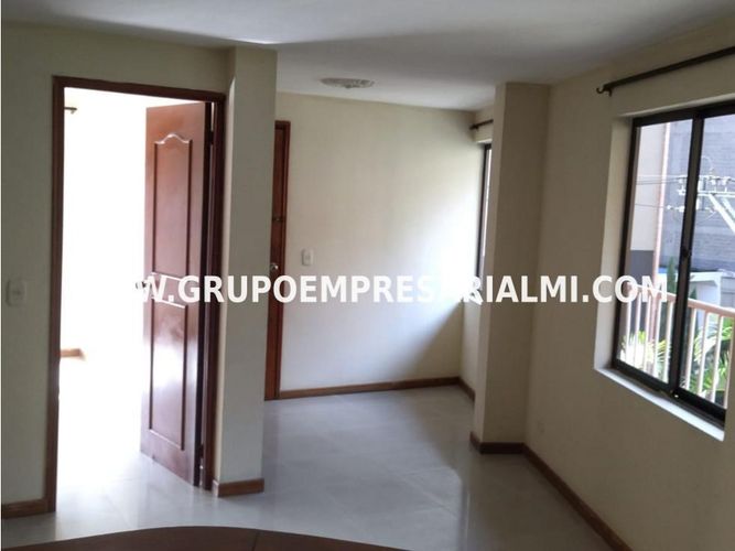 Apartaestudio en  Arriendo en Sabaneta - Miniatura 3
