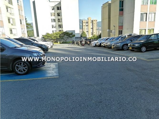 Apartaestudio en  Venta en Robledo, Medellín - Miniatura 14
