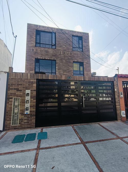 Casa en  Venta en Engativá, Bogotá - Imagen 1