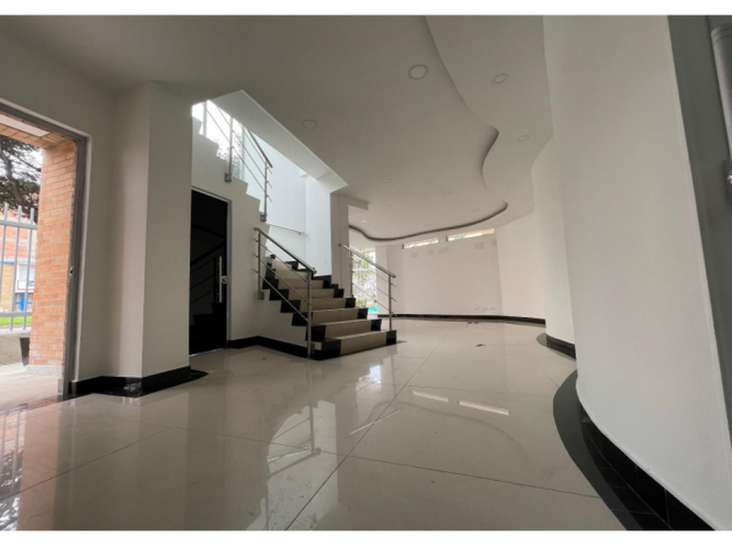 Edificio en  Arriendo en Teusaquillo, Bogotá - Miniatura 2