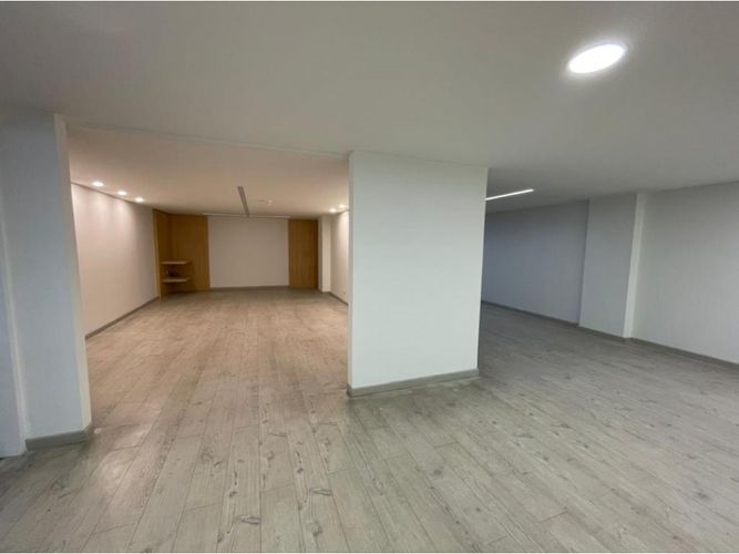 Edificio en  Arriendo en Barrios unidos, Bogotá - Miniatura 9