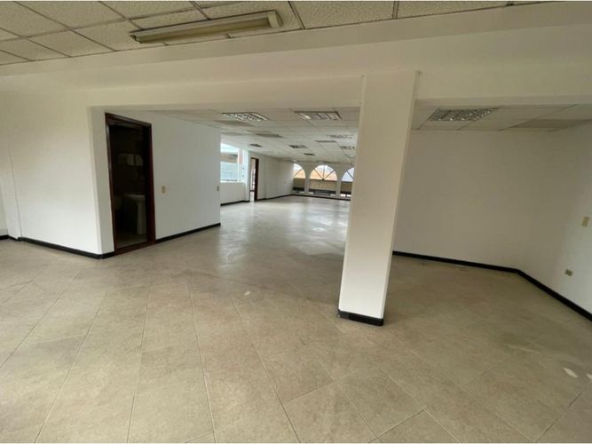 Edificio en  Arriendo en Barrios unidos, Bogotá - Miniatura 12