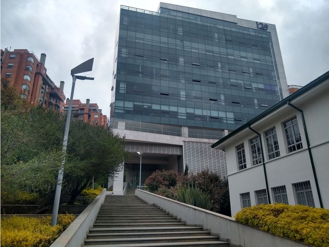 Oficina en venta en Usaquen, Bogotá - Imagen 1
