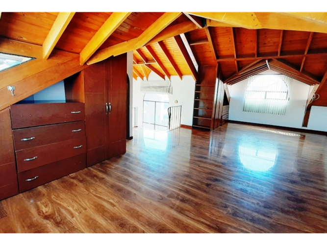 Casa en arriendo en Cota - Miniatura 13