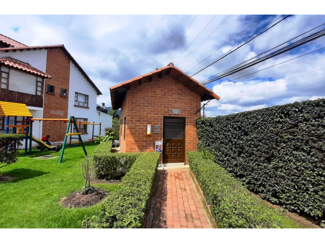 Casa en arriendo en Cota - Miniatura 18