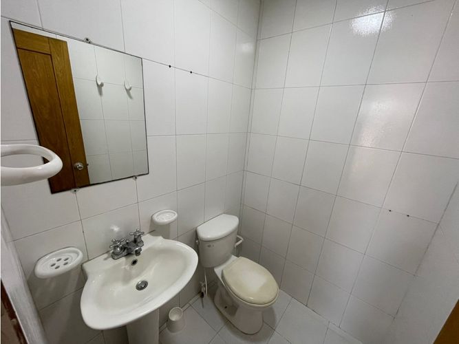 Oficina en arriendo en El centro, Cartagena - Miniatura 9