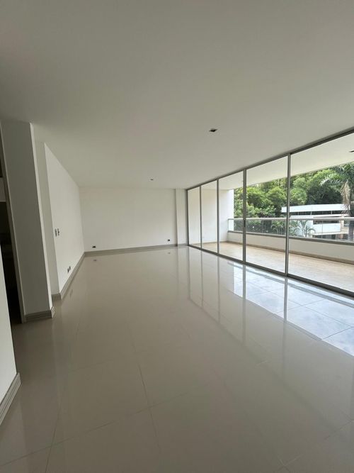 Apartamento en  Arriendo en Pance, Cali - Miniatura 2
