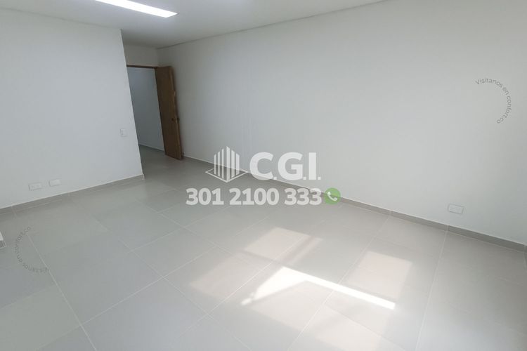 Oficina en  Arriendo en El Poblado, Medellín - Miniatura 4