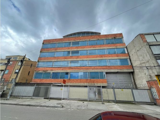 Edificio en  Arriendo en Usaquen, Bogotá - Miniatura 18