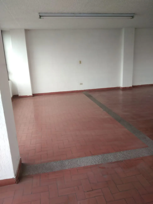 Oficina en  Arriendo en Fontibon, Bogotá - Miniatura 2