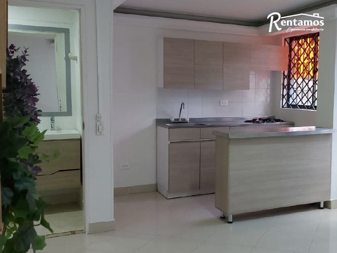 Apartaestudio en  Venta en Florida nueva, Medellín - Miniatura 2