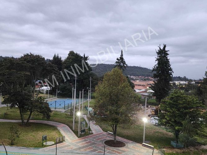 Apartamento en  Venta en Altos de la colina, Bogotá - Miniatura 2