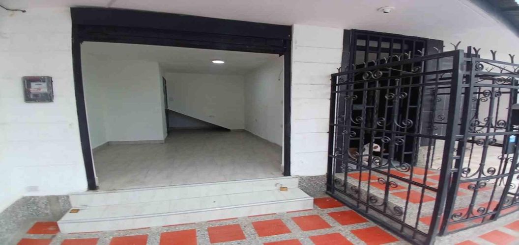Local en  Arriendo en Belén Los Alpes, Medellín - Imagen 1