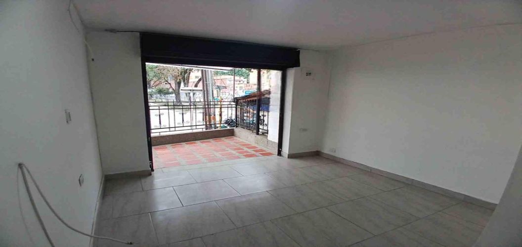 Local en  Arriendo en Belén Los Alpes, Medellín - Miniatura 2