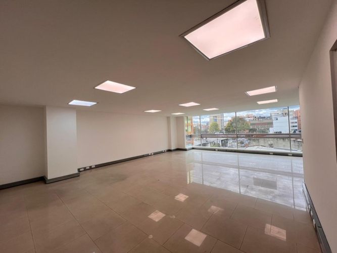 Oficina en  Arriendo en Santa Barbara, Bogotá - Miniatura 6