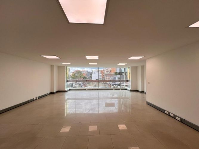 Oficina en  Arriendo en Santa Barbara, Bogotá - Miniatura 13