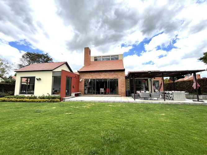Casa en  Arriendo en Guaymaral, Bogotá - Imagen 1