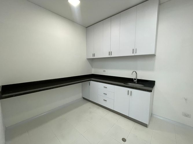 Oficina en  Arriendo en Santa Barbara, Bogotá - Miniatura 16