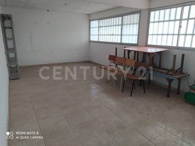Edificio en  Arriendo en Villavicencio - Miniatura 4