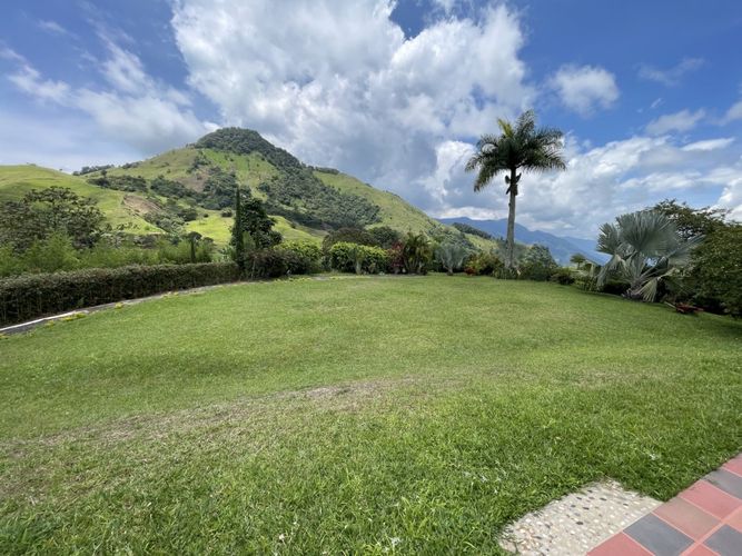 Finca en  Venta en Titiribí - Miniatura 19