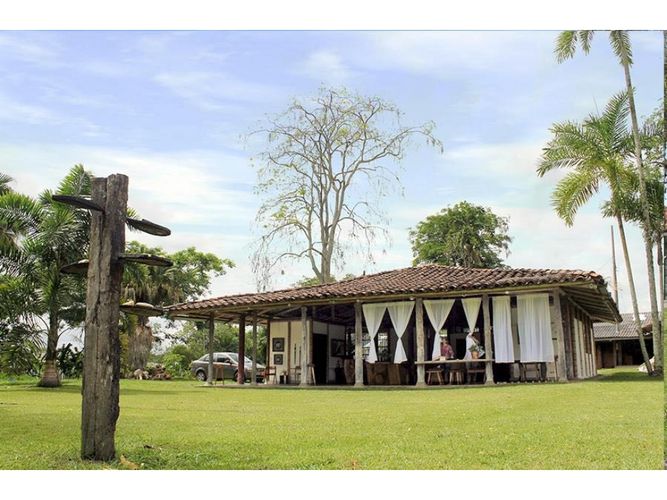 Finca en  Venta en Montenegro - Miniatura 3