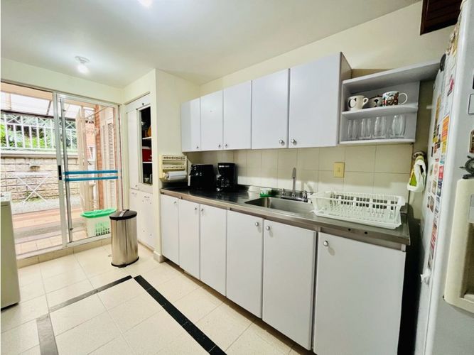 Casa en venta en Loma de las brujas, Envigado - Miniatura 5