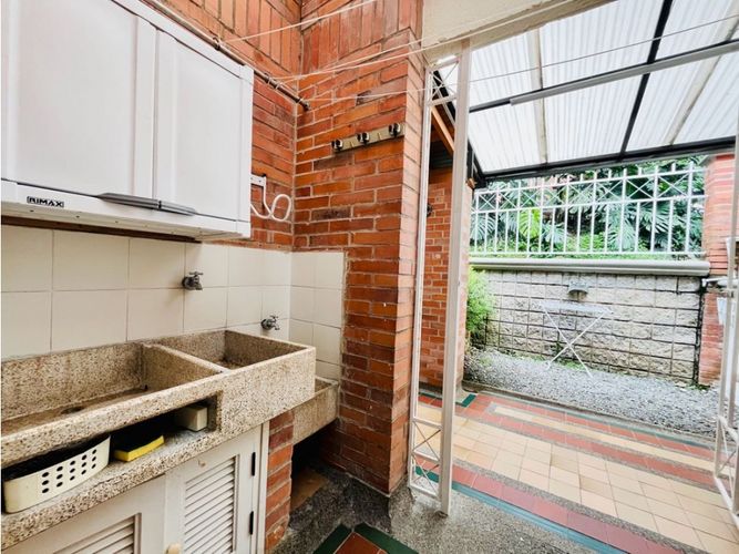 Casa en venta en Loma de las brujas, Envigado - Miniatura 6