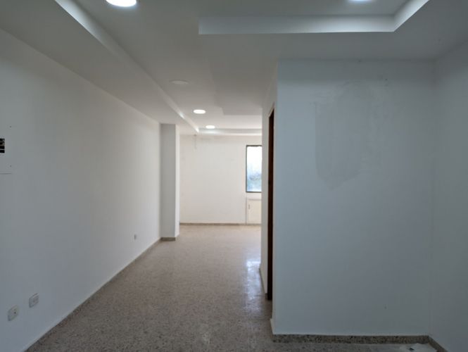 Oficina en arriendo en Urb. Rosendo Garces, Montería - Miniatura 4