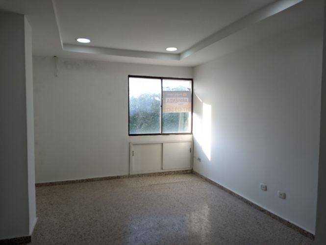 Oficina en arriendo en Urb. Rosendo Garces, Montería - Miniatura 5