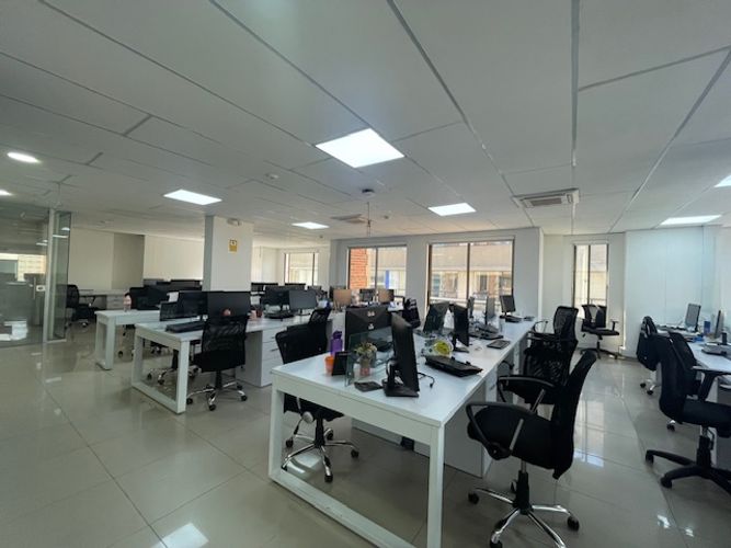 Oficina en  Venta en Usaquen, Bogotá - Miniatura 3