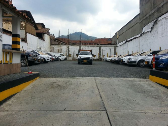Parqueadero en  Venta en Centro, Cali - Imagen 1