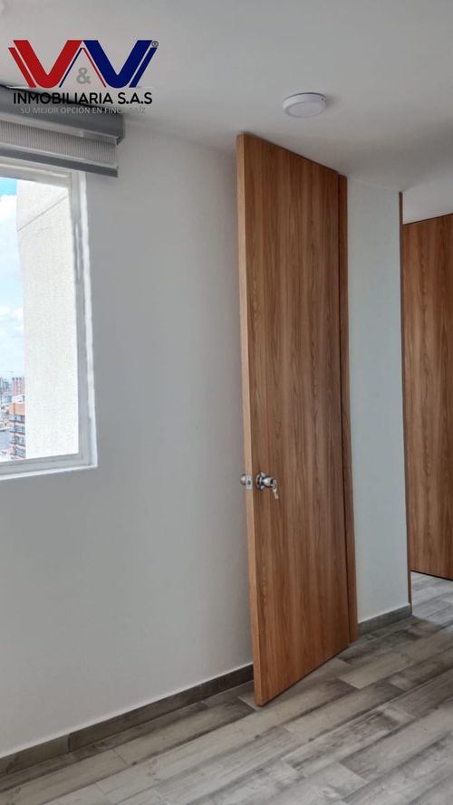 Apartamento en  Venta en Ricaurte, Bogotá - Miniatura 4